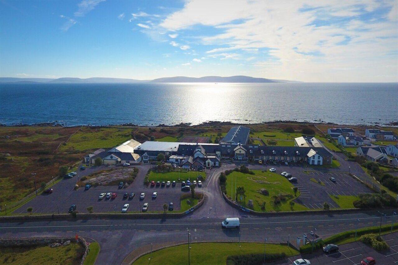 Connemara Coast Hotel Furbo ภายนอก รูปภาพ